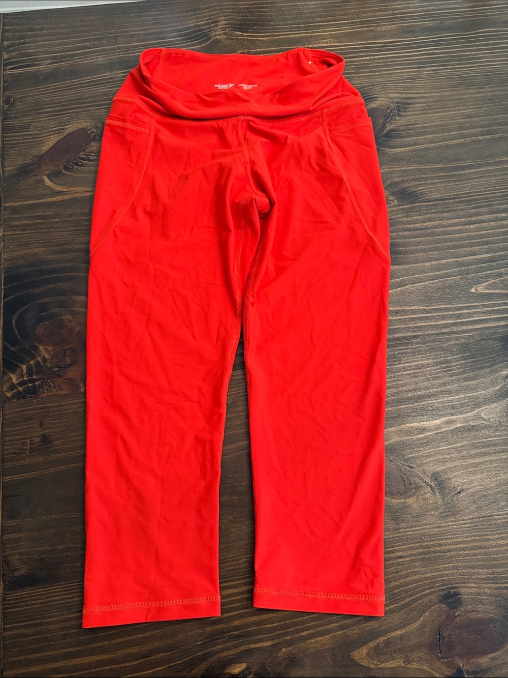 Old Navy Bright Red Women's Capri Leggings